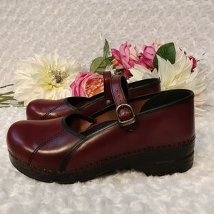 Dansko Marcelle  clog Mary Jane's size 42